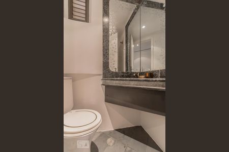 Apartamento à venda com 200m², 4 quartos e 3 vagasLavabo