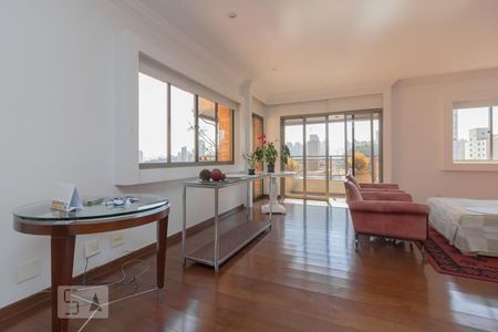 Sala de apartamento à venda com 4 quartos, 200m² em Vila Clementino, São Paulo