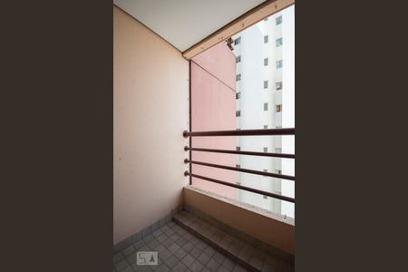 Sacada de apartamento para alugar com 2 quartos, 68m² em Brooklin Paulista, São Paulo