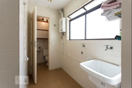 Apartamento à venda com 75m², 3 quartos e 1 vagaÁrea de serviço