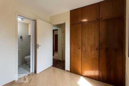 Apartamento à venda com 75m², 3 quartos e 1 vagaSuíte