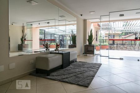 Hall de entrada de apartamento à venda com 2 quartos, 56m² em Parque Imperial, São Paulo