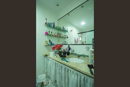 Banheiro de apartamento para alugar com 2 quartos, 70m² em Jardim Brasil (zona Sul), São Paulo
