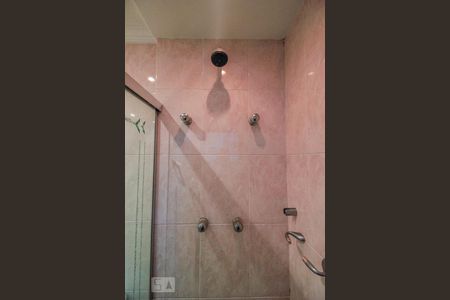 Apartamento à venda com 220m², 4 quartos e 5 vagasBanheiro