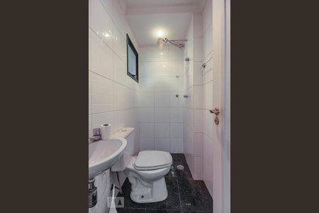 Apartamento à venda com 220m², 4 quartos e 5 vagasBanheiro de serviço