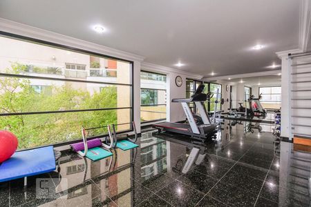 Apartamento à venda com 220m², 4 quartos e 5 vagasAcademia