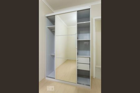 Apartamento à venda com 57m², 2 quartos e 1 vaga Apartamento à venda com 57m², 2 quartos e 1 vagaQuarto