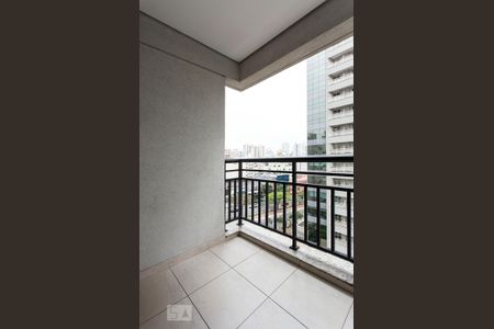 Apartamento à venda com 57m², 2 quartos e 1 vaga Apartamento à venda com 57m², 2 quartos e 1 vagaVaranda