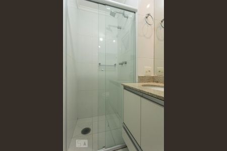 Apartamento à venda com 57m², 2 quartos e 1 vaga Apartamento à venda com 57m², 2 quartos e 1 vagaBanheiro