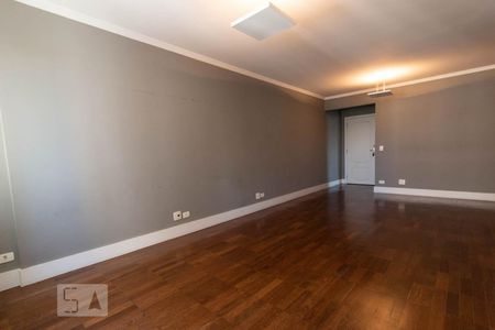 Apartamento para alugar com 150m², 3 quartos e 1 vagaSala