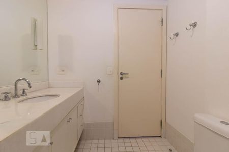 Apartamento para alugar com 150m², 3 quartos e 1 vagaBanheiro 1