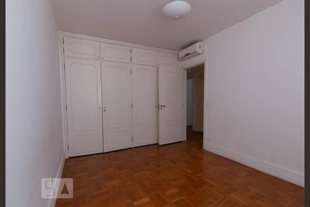 Apartamento para alugar com 150m², 3 quartos e 1 vagaQuarto 1