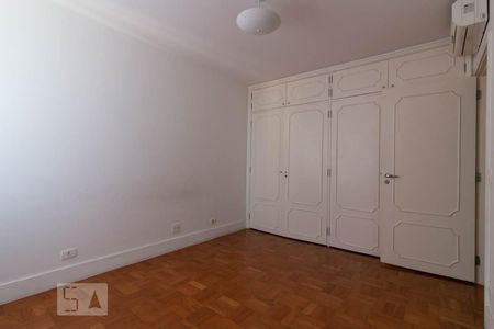 Apartamento para alugar com 150m², 3 quartos e 1 vagaQuarto 1
