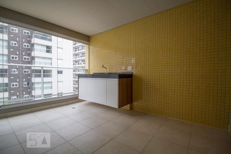 Apartamento para alugar com 76m², 2 quartos e 2 vagas Apartamento para alugar com 76m², 2 quartos e 2 vagasVaranda