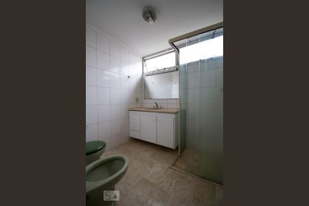 Apartamento à venda com 135m², 3 quartos e 1 vagaBanheiro da suite