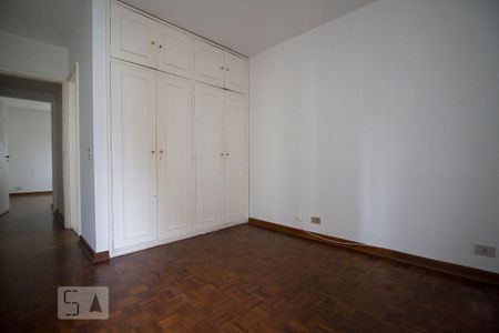 Apartamento à venda com 135m², 3 quartos e 1 vagaSuite