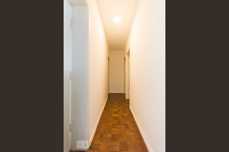 Corredor de apartamento para alugar com 3 quartos, 140m² em Santa Cecília, São Paulo