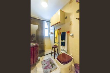 Banheiro de apartamento para alugar com 1 quarto, 57m² em Santa Cecília, São Paulo