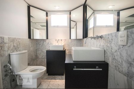 Apartamento para alugar com 119m², 3 quartos e 1 vagaBanheiro