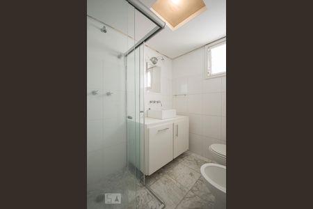 Apartamento para alugar com 119m², 3 quartos e 1 vagaBanheiro