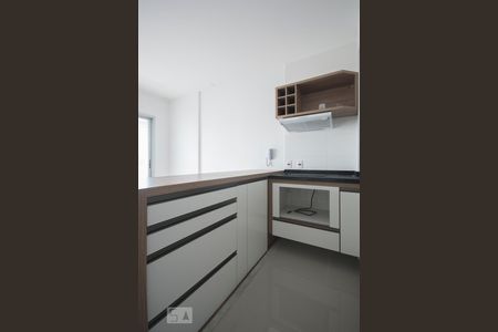 Cozinha de kitnet/studio à venda com 1 quarto, 33m² em Santo Amaro, São Paulo