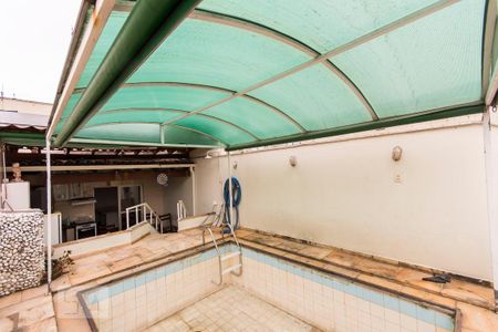 Apartamento à venda com 140m², 2 quartos e 1 vaga Apartamento à venda com 140m², 2 quartos e 1 vagaCobertura