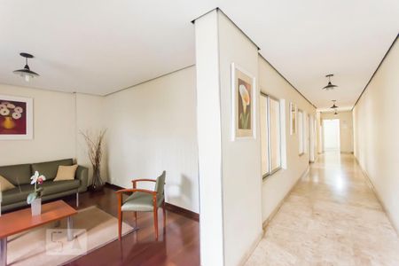 Apartamento à venda com 140m², 2 quartos e 1 vaga Apartamento à venda com 140m², 2 quartos e 1 vagaHall de entrada