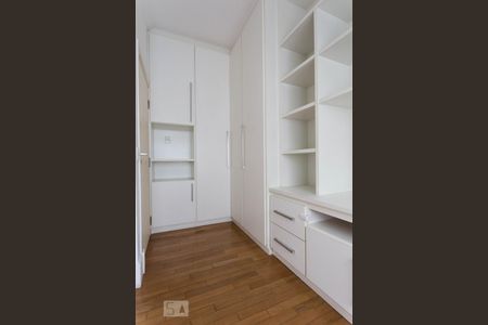 Apartamento para alugar com 100m², 2 quartos e 1 vaga Apartamento para alugar com 100m², 2 quartos e 1 vagaQuarto 02