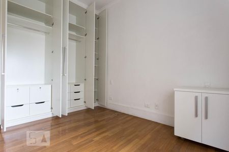 Suíte de apartamento para alugar com 2 quartos, 100m² em Jardim Paulista, São Paulo