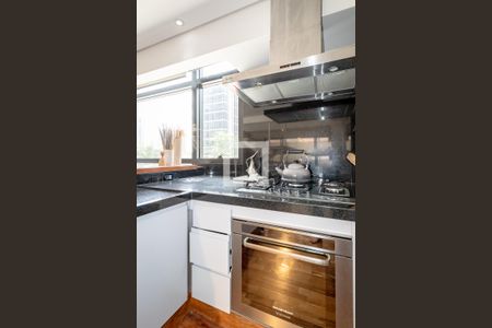 Cozinha de apartamento para alugar com 1 quarto, 90m² em Vila Olímpia, São Paulo
