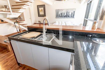 Cozinha de apartamento para alugar com 1 quarto, 90m² em Vila Olímpia, São Paulo