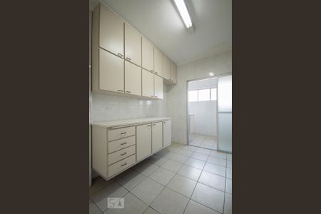 Apartamento à venda com 72m², 2 quartos e 1 vaga Apartamento à venda com 72m², 2 quartos e 1 vagaCozinha