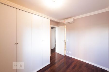Apartamento para alugar com 147m², 4 quartos e 2 vagasSuíte 1