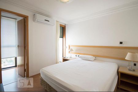 Suíte de apartamento para alugar com 1 quarto, 102m² em Campo Belo, São Paulo