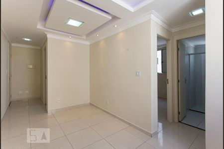 Apartamento para alugar com 48m², 2 quartos e sem vagaSala