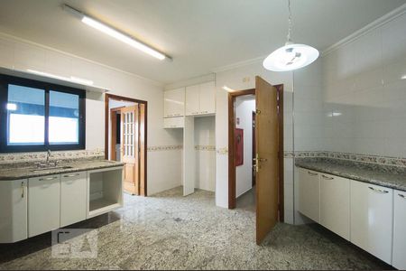 Apartamento para alugar com 150m², 3 quartos e 2 vagasCozinha