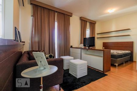 Sala de apartamento para alugar com 1 quarto, 51m² em Cerqueira César, São Paulo