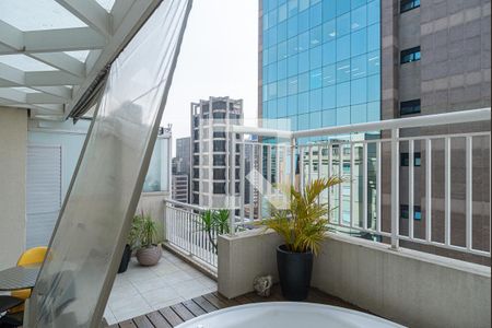 Apartamento à venda com 70m², 1 quarto e 2 vagas Apartamento à venda com 70m², 1 quarto e 2 vagasTerraço