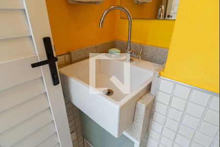 Apartamento à venda com 70m², 1 quarto e 2 vagas Apartamento à venda com 70m², 1 quarto e 2 vagasBanheiro do Terraço