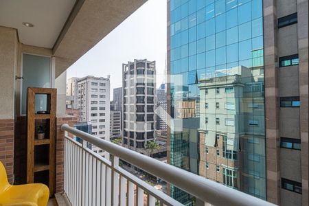Apartamento à venda com 70m², 1 quarto e 2 vagas Apartamento à venda com 70m², 1 quarto e 2 vagasVaranda da Sala