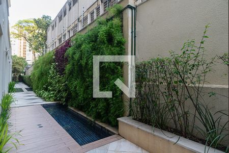 Apartamento à venda com 70m², 1 quarto e 2 vagas Apartamento à venda com 70m², 1 quarto e 2 vagasÁrea comum - Fumódromo