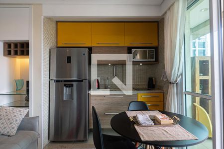 Apartamento à venda com 70m², 1 quarto e 2 vagas Apartamento à venda com 70m², 1 quarto e 2 vagasCozinha