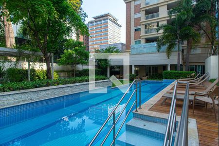 Apartamento à venda com 70m², 1 quarto e 2 vagas Apartamento à venda com 70m², 1 quarto e 2 vagasÁrea comum - Piscina