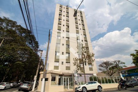 Apartamento para alugar com 68m², 2 quartos e 1 vagaFachada