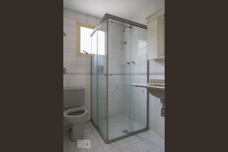 Banheiro de apartamento à venda com 2 quartos, 70m² em Vila Uberabinha, São Paulo
