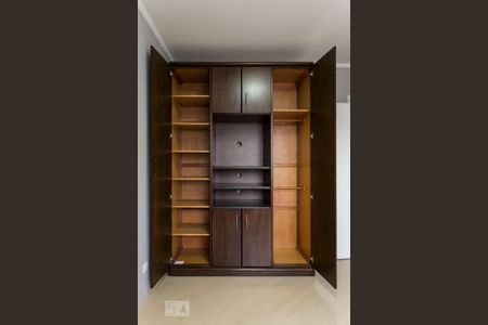 Quarto 2 de apartamento para alugar com 2 quartos, 54m² em Liberdade, São Paulo