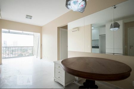 Sala/Sala de Jantar de apartamento para alugar com 2 quartos, 68m² em Vila Gertrudes, São Paulo