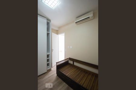 Quarto de apartamento para alugar com 2 quartos, 68m² em Vila Gertrudes, São Paulo