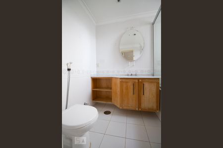 Apartamento à venda com 120m², 3 quartos e 3 vagasBanheiro suite