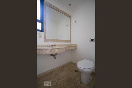 Apartamento à venda com 120m², 3 quartos e 3 vagasLavabo